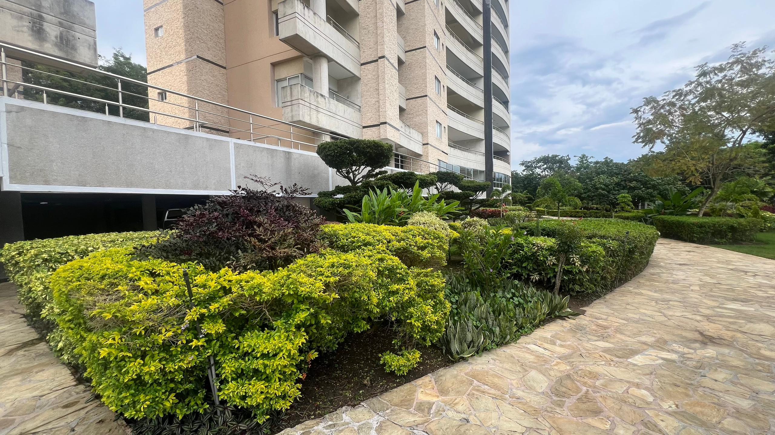 Exclusive Apartment in Casupo Garden